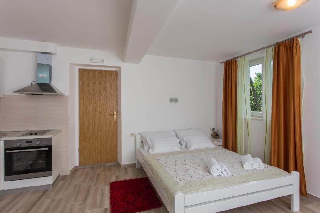 Apartments Anka Trsteno Luaran gambar