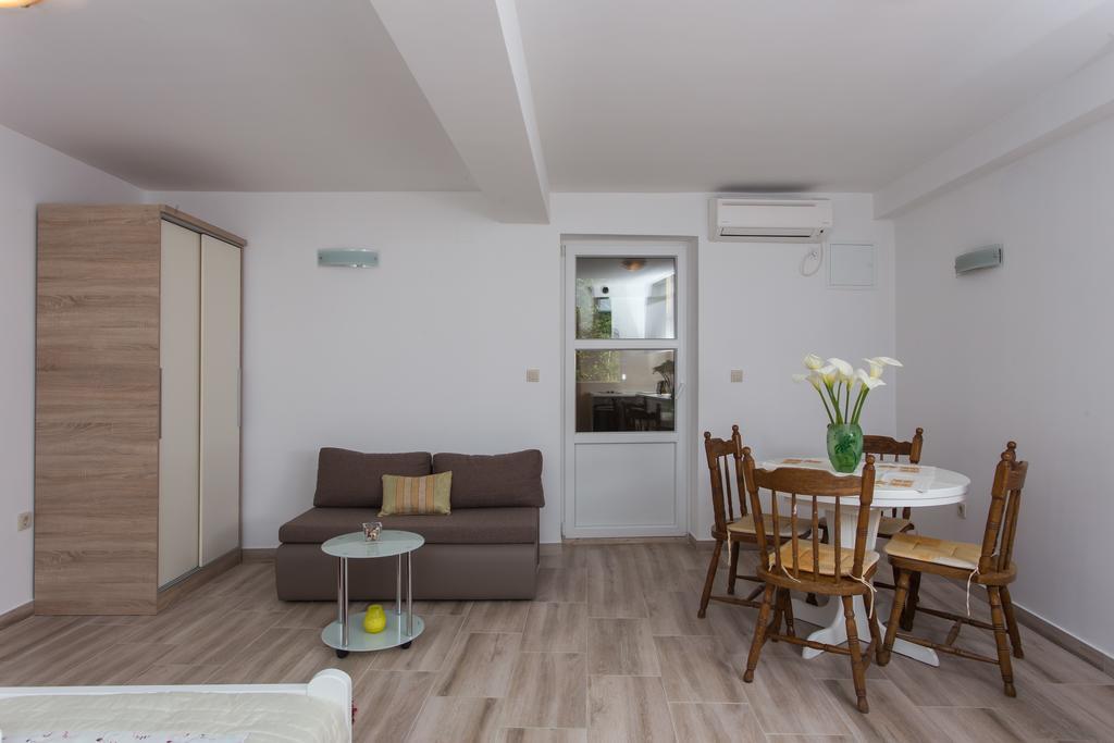 Apartments Anka Trsteno Luaran gambar